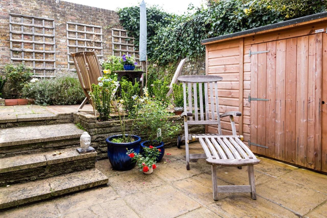 Meads Garden Cottage Close To Sea Eastbourne Exterior photo